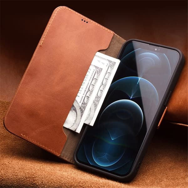 QIALINO iPhone 12 Plånboksfodral Äkta Läder Hoppbart Stativ Brun