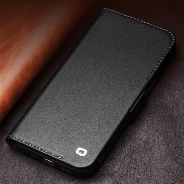 QIALINO iPhone 12 Pro Plånboksfodral Äkta Läder Magnetlås Svart