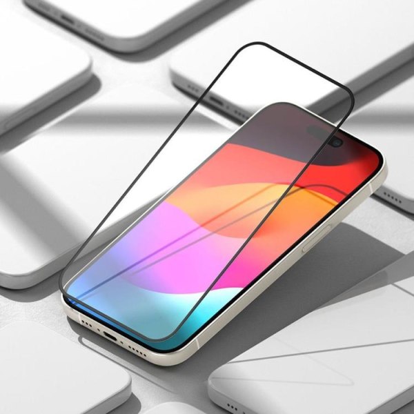 Ringke iPhone 15 Pro Max karkaistu lasi näytönsuoja - musta