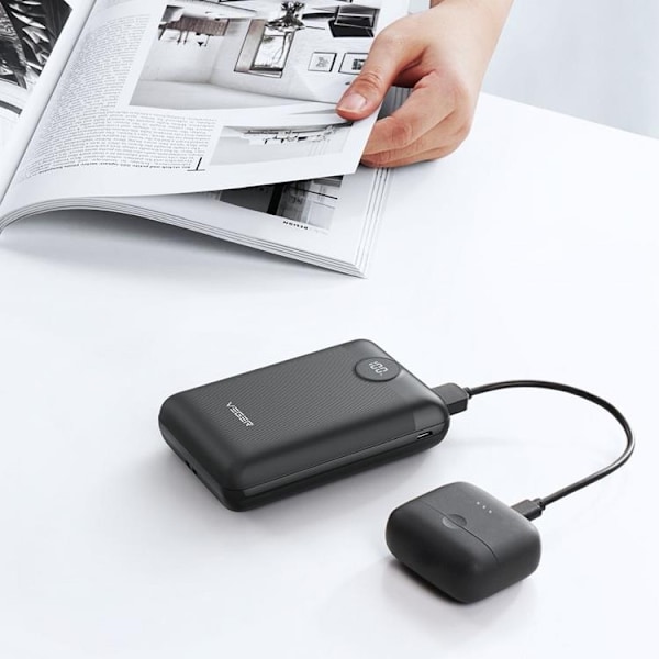 VEGER Powerbank 20000 mAh PD QC 3.0 2A 22.5W S20 - Svart