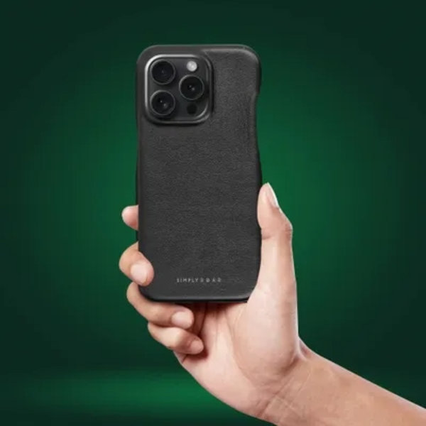 iPhone 15 Plus Mobilskal Roar Look - Svart Svart