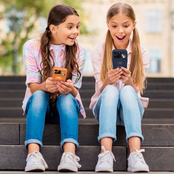 Penguin Mobilskal till iPhone 13 Pro Max Kickstand Stöttålig EVA - Orange