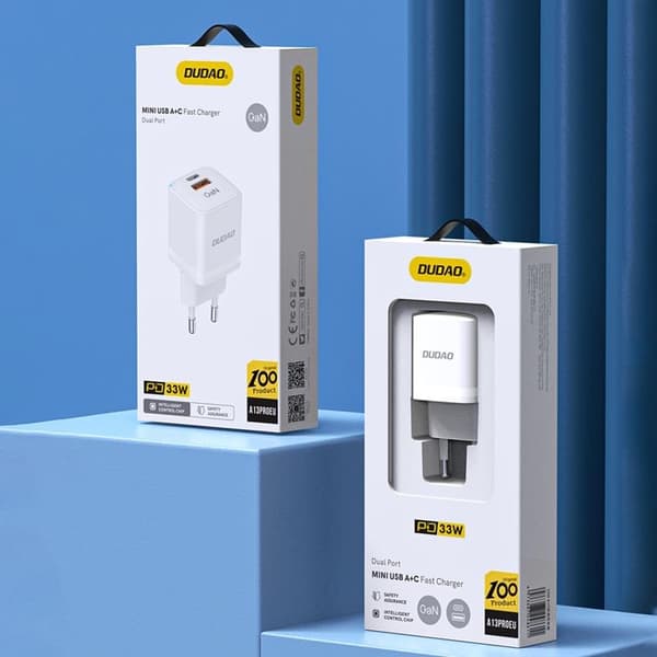 Dudao USB/USB-C 33W vægadapter - Hvid Vit