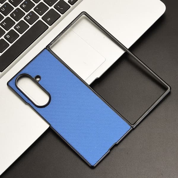 Mobilskal till Galaxy Z Fold7 Shockproof Carbon Fiber - Blå Blå