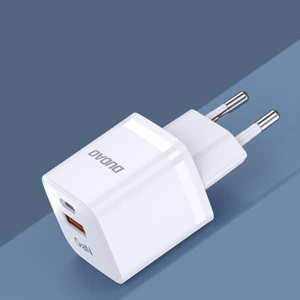 Dudao USB/USB-C 33W vægadapter - Hvid Vit