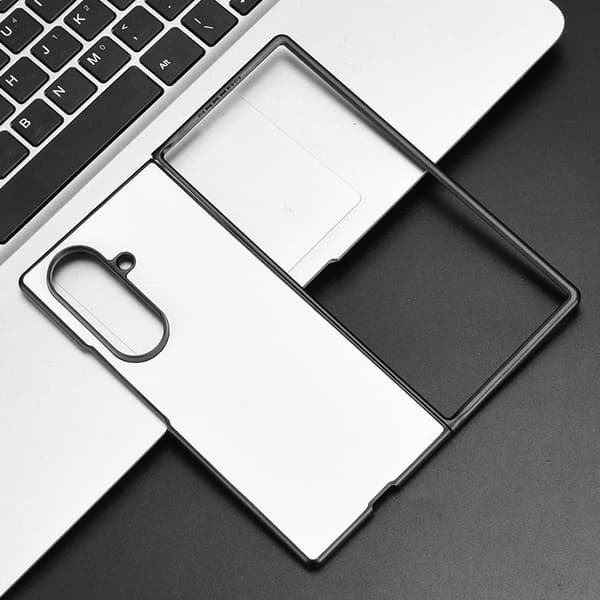 Mobilskal till Galaxy Z Fold7 Shockproof Carbon Fiber - Vit Vit