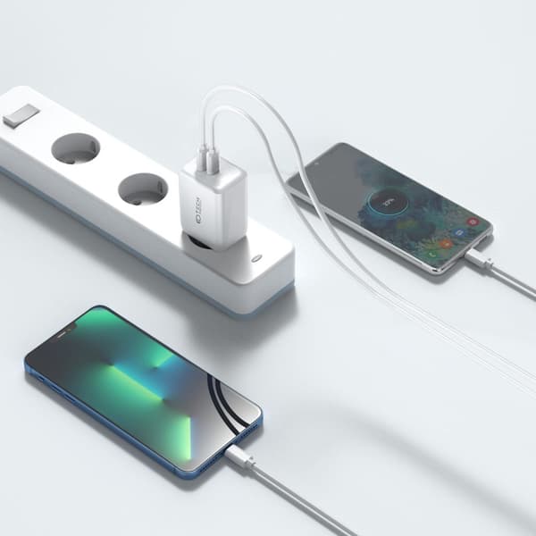 Tech-Protect Nätverksladdare C35W 2-Port - Svart Svart