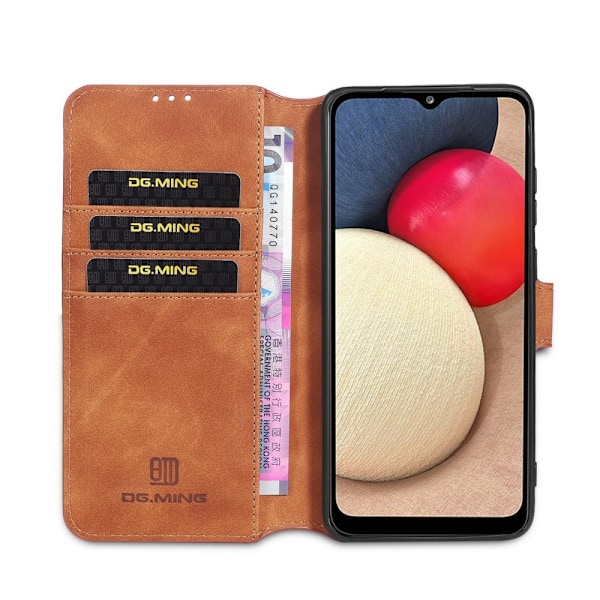 DG.MING Retro Plånboksfodral Samsung Galaxy A02s - Brun Brun
