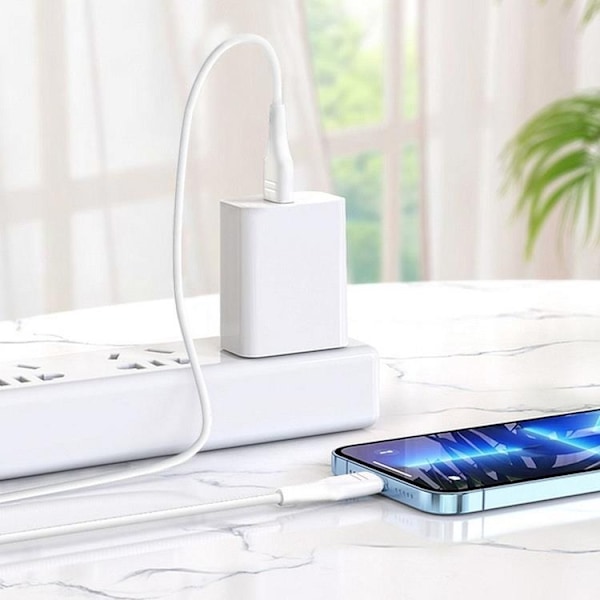 Forcell Reseladdare USB-C med Lightning Kabel 3A 20W - Vit
