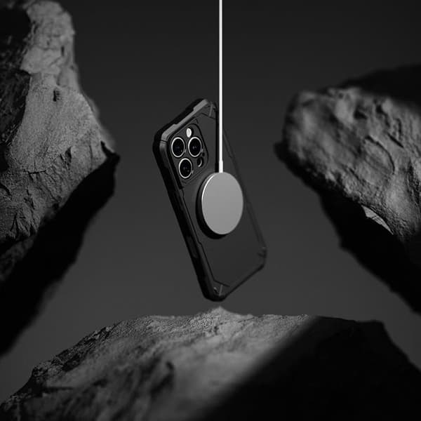 Ringke Telefontaske til iPhone 16 Pro Max Magsafe Rugged Gear - Sort Svart
