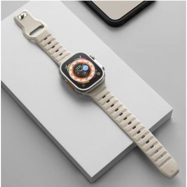 Apple Watch 4/5/6/7/8/SE (38/40/41mm) Rugged Band - Starlight