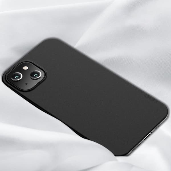 X-LEVEL Guardian Series Matte TPU Mobilskal för iPhone 13 - Svart