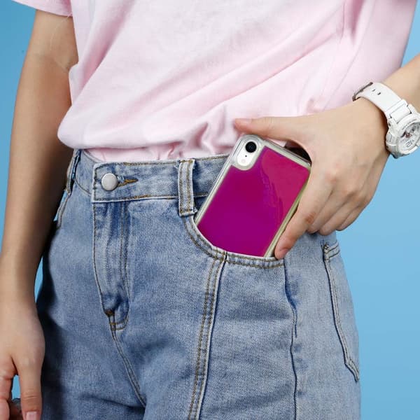 Liquid Neon Sand skal till iPhone XR - Violet Lila