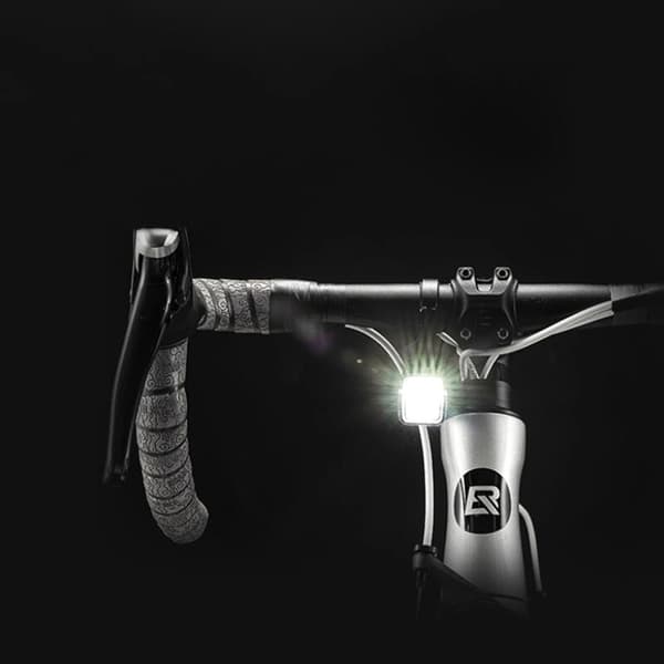 Rockbros Frontcykel Lys 1000 lm - Sort Svart
