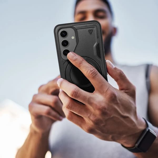 Mobilskal till Google Pixel 9/9 Pro Frost Armor - Svart Svart