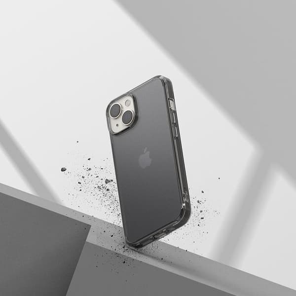 Ringke iPhone 14 Plus -kuori Fusion Matte Smoke - Musta Svart