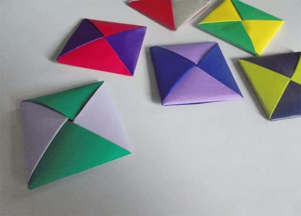 20-Pack Origami Papir - Ddakji - Blæksprutte-spil - Assorterede farver