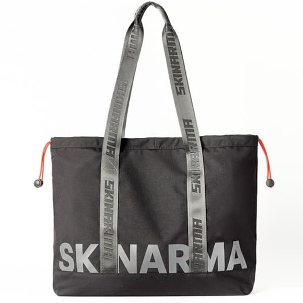 Skinarma Väska Fardel - Svart