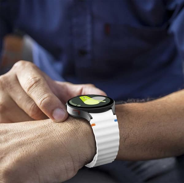 Tech-Protect Galaxy Watch 4/5/5 Pro/6/7/FE Armband Silikon Sport Vit