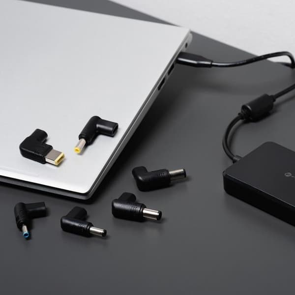 Forcell Universal Laptopladdare 90W (6 Adaptrar) E856 - Svart Svart
