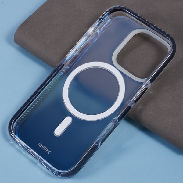 X-LEVEL Mobilskal till iPhone 16 Pro Max MagSafe TPU Gradient Svart