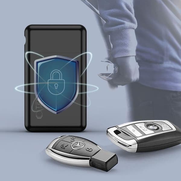 Tech-Protect RFID-blokerende Faraday nøglefri bilnøgleetui - sort Svart