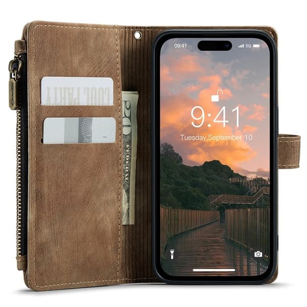 CASEME Konstläder Plånboksfodral för iPhone 15 Pro Max med Rem - Brun