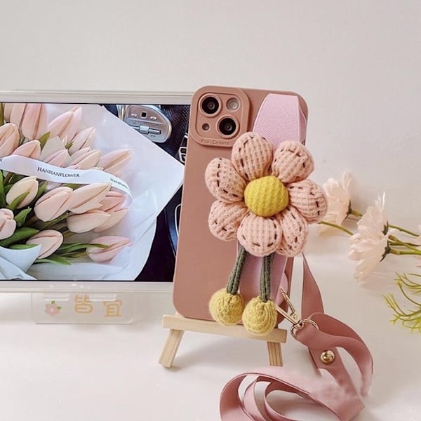 Pumpkin Handrem iPhone 13 Skal - Rosa