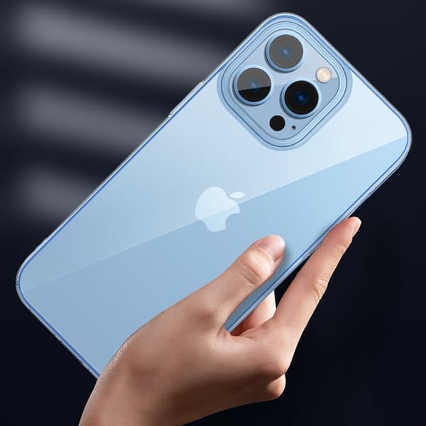 X-LEVEL Mobilskal till iPhone 15 Pro Transparent Ultra Tunnt Klar
