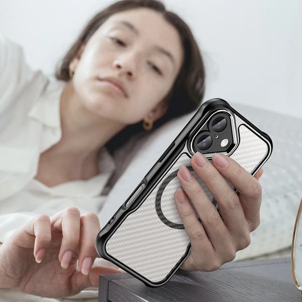 Mobilskal till iPhone 16 MagSafe Silikon Leading - Svart Svart