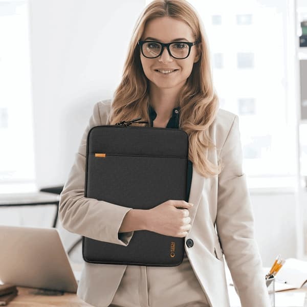 Tech-Protect Computertaske 11"-13" Defender - Sort Svart