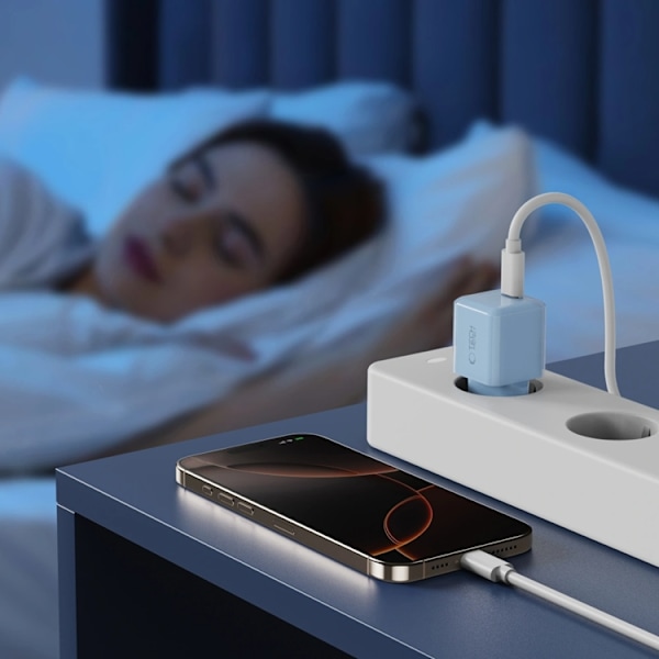 Tech-Protect Vægoplader USB-C 25W - Babyblå Blå