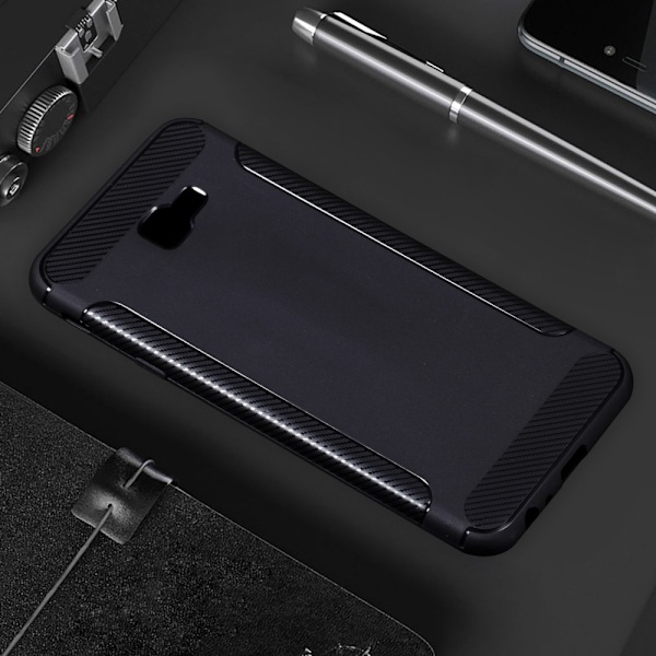 Carbon Brushed Mobilskal till Samsung Galaxy J4 Plus - Svart Svart