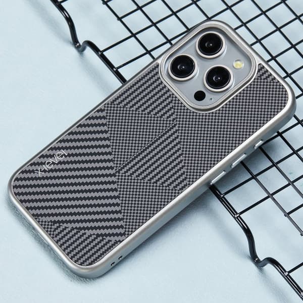 X-LEVEL Mobilskal till iPhone 15 Pro Ultra-tunt PC Hård Grå