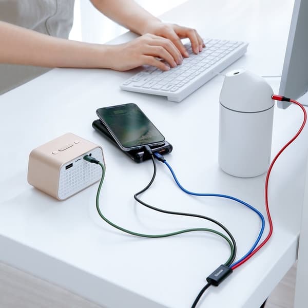 BASEUS 4in1 USB-A till lightning 3xUSB-C kabel 1.2m - Svart Black