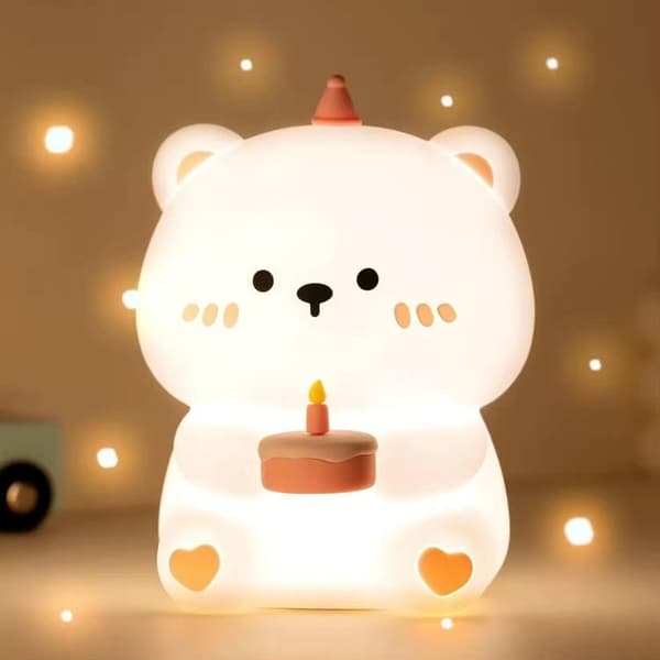 LED Nattlampa Tryck Birthday Teddy Bear Art Deco - Vit Vit
