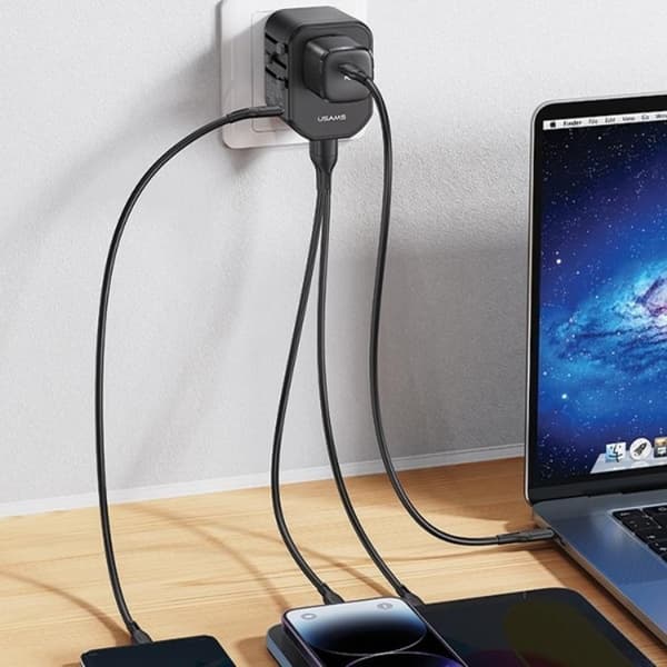 USAMS Universal rejseopladeradapter 20W 1x USB-C 2xUSB US/AU/EU/UK T59 Svart