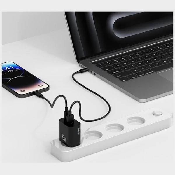 USAMS Hurtigoplader 33W 1xUSB-C 1xUSB-A CC317 - Sort Svart