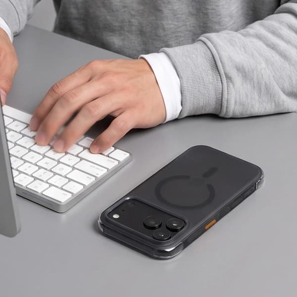 Tech-Protect Mobilskal För iPhone 18 Pro/17 Pro Magsafe Magair CC - Djupblå