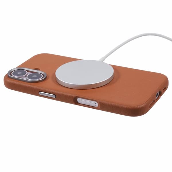 X-LEVEL Mobilskal till iPhone 16 MagSafe PU Läder Hård PC - Brun