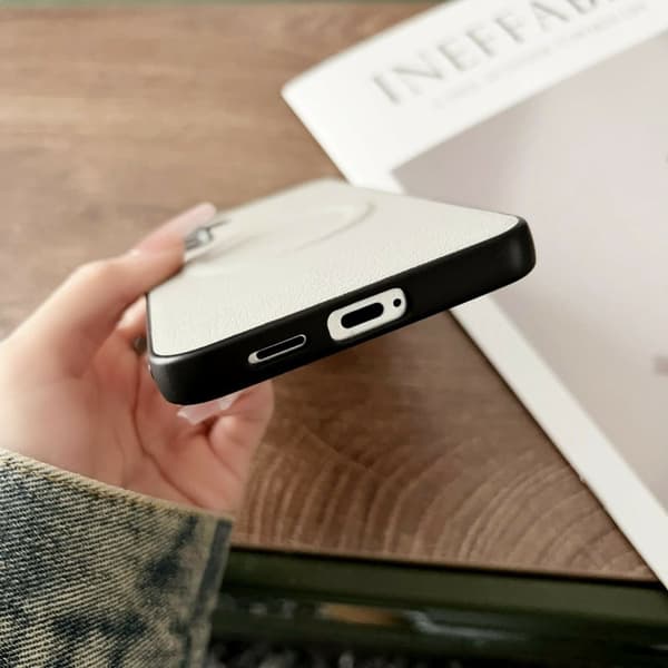 Mobilskal för Samsung Galaxy S26 Magnetiskt Konstläder + TPU - Vit