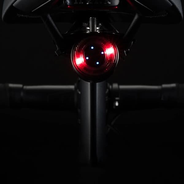 Rockbros Q1 Bagcykel Lys 7 Farver LED Micro USB - Sort Svart