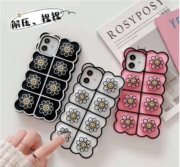 Smiley Flower Pop it Fidget -kotelo iPhone 11:lle - Musta Black