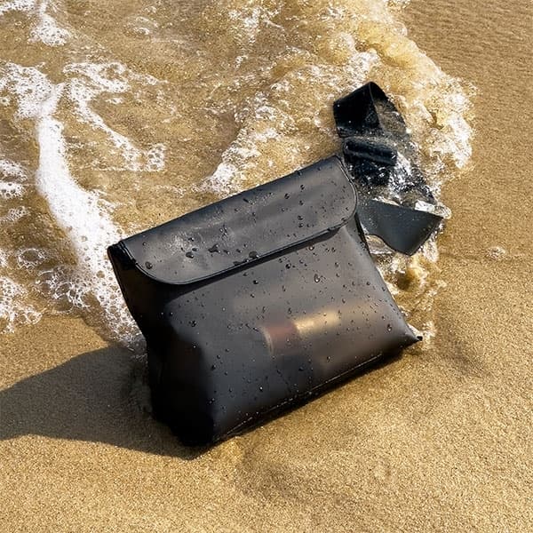 Araree Aquaproof Väska – Svart