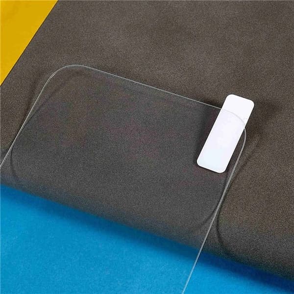 iPhone 17 Plastfilm Skärmskydd Electroplated Arc Transparent