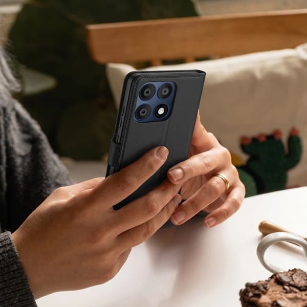 Tech-Protect Plånboksfodral för Motorola Edge 70 Pro 5G - Svart Svart
