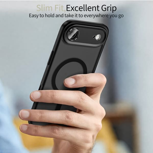 Tech-Protect iPhone Air Magsafe telefontaske med kameradæksel - sort Svart