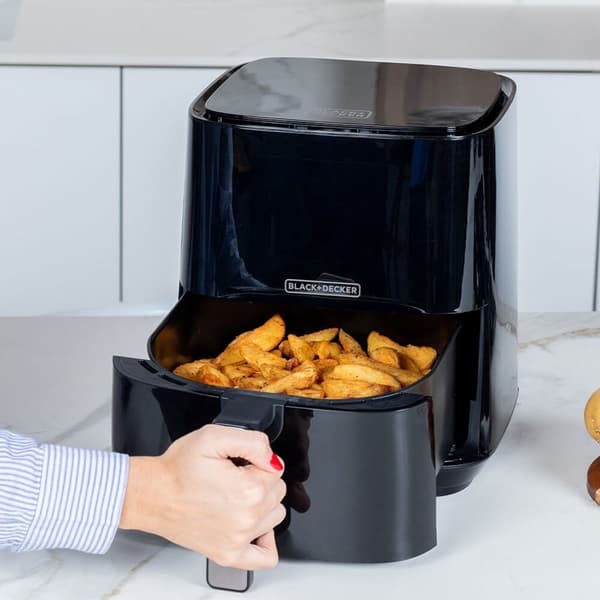 BLACK+DECK Air Fryer Sort 5L 1450W