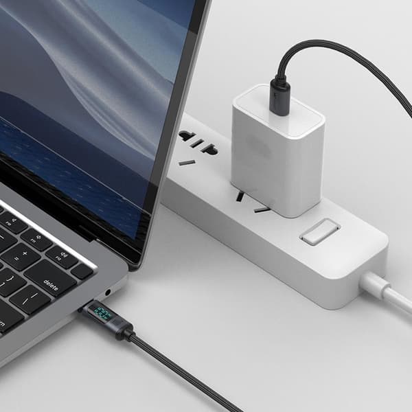 Joyroom USB-C till USB-C kabel 100W med LED display 1.2m Black