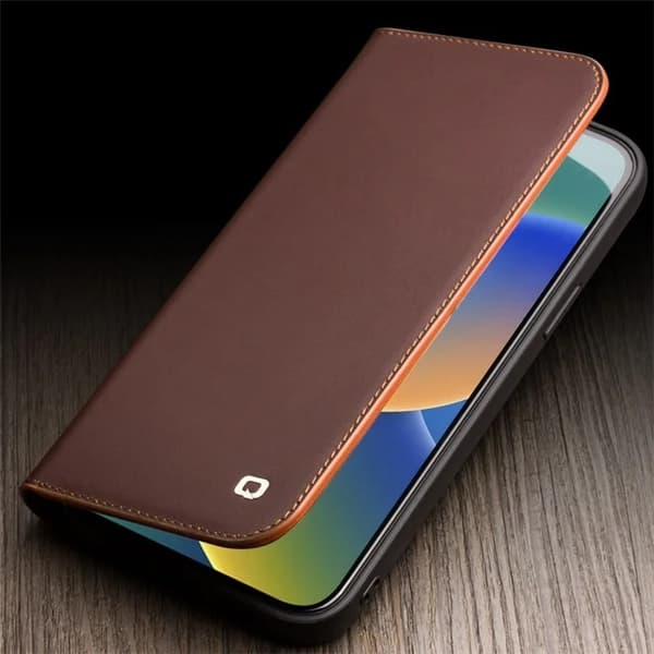 QIALINO iPhone 14 Pro Max Plånboksfodral Äkta läder - Brun Brun